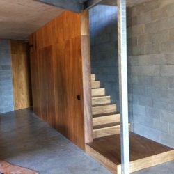 Stair blackbutt ply
